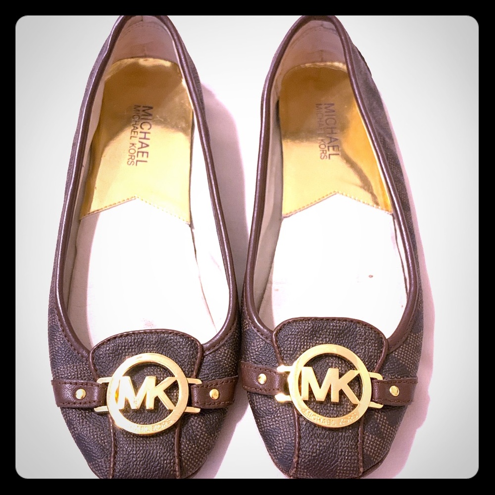 MICHAEL Michal Kors Monogram Ballet Flat